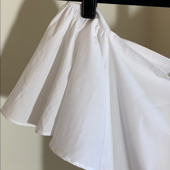 Aqua Off-the-Shoulder White Blouse - Picture 3 of 5
